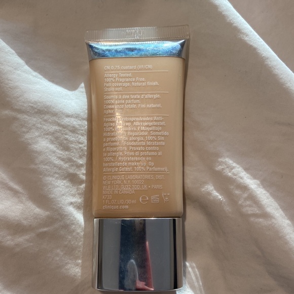 Clinique Even Better Refresh - Picture 2 of 2